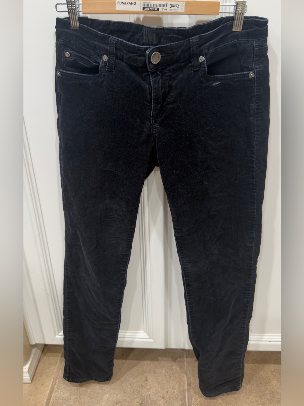 Kut from the Kloth Black Straight Leg Pants